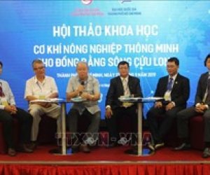 Cơ giới hóa nâng cao năng suất nông nghiệp Đồng bằng sông Cửu Long